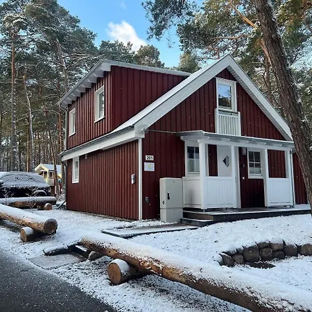 בית נופש Strandhaus Ruegenperle -